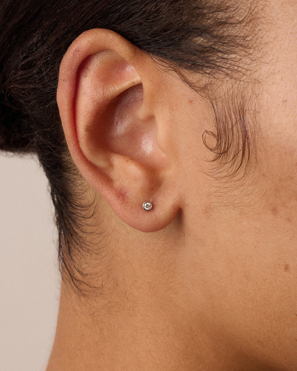 14K Classic Diamond Flat Back Single Stud