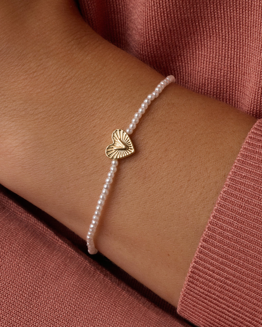 Pearl Vintage Heart Alphabet Bracelet