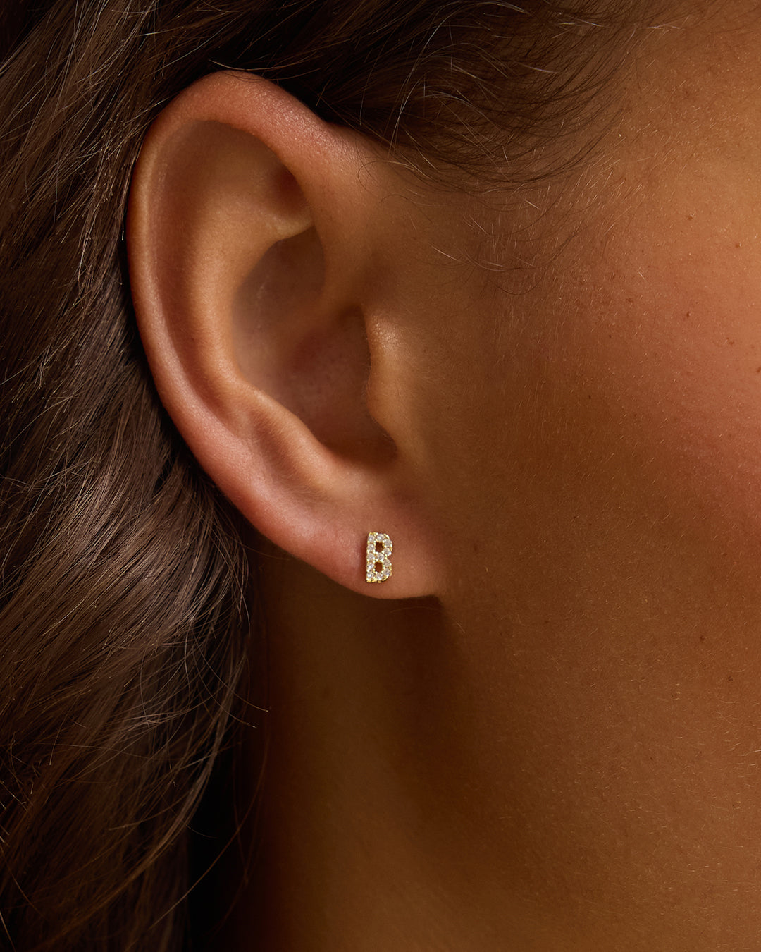 Wilder Shimmer Alphabet Single Stud