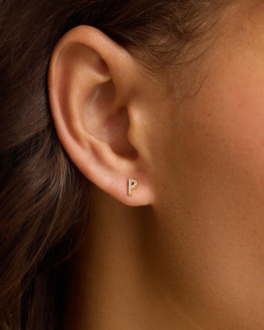 Wilder Shimmer Alphabet Single Stud